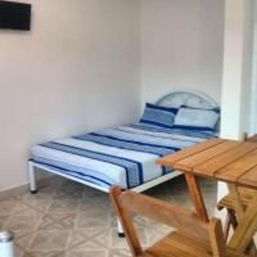 Estudio Em Maresias Com Ar Condicionado E Piscina Экстерьер фото
